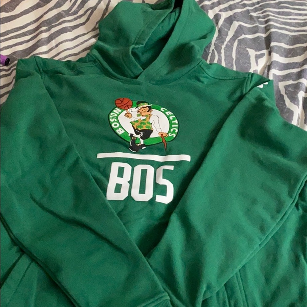 Celtics sweatshirt